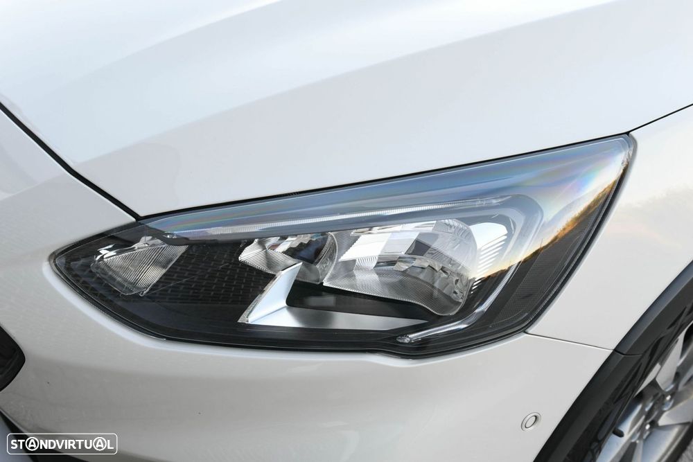 Ford Focus 1.0 EcoBoost Active X - 38