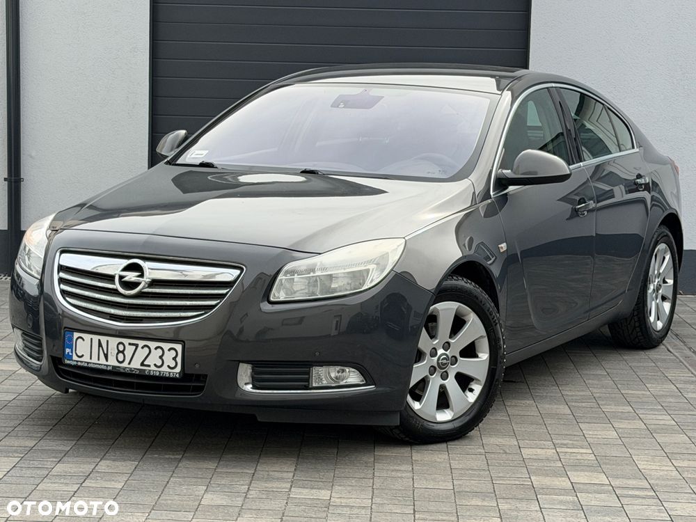 Opel Insignia - 25