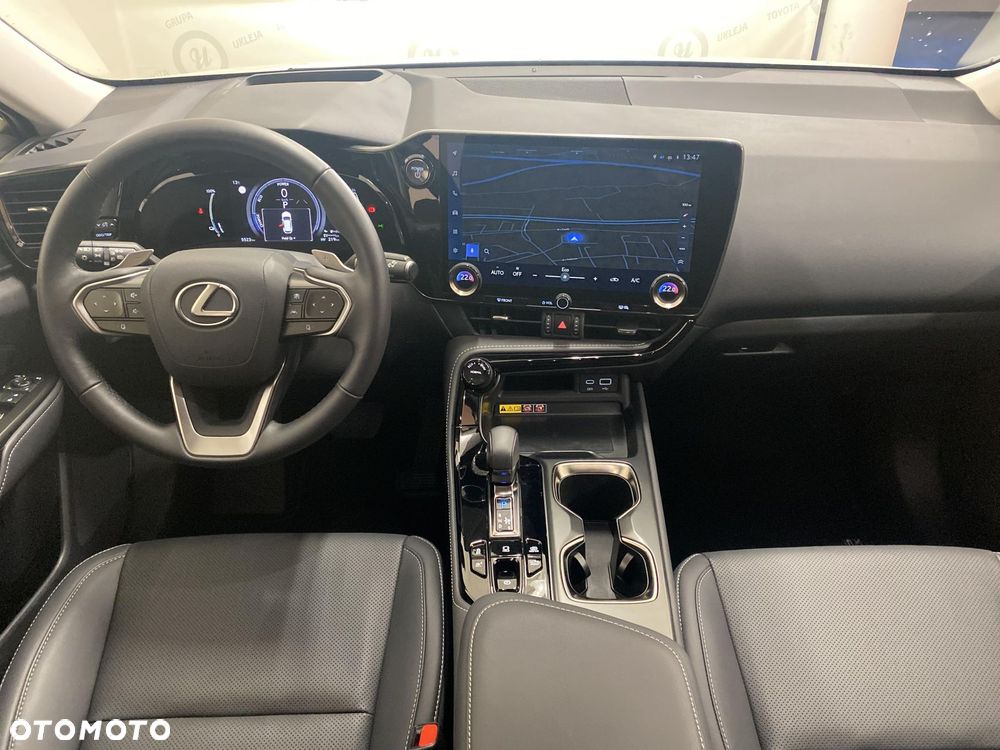 Lexus NX - 3