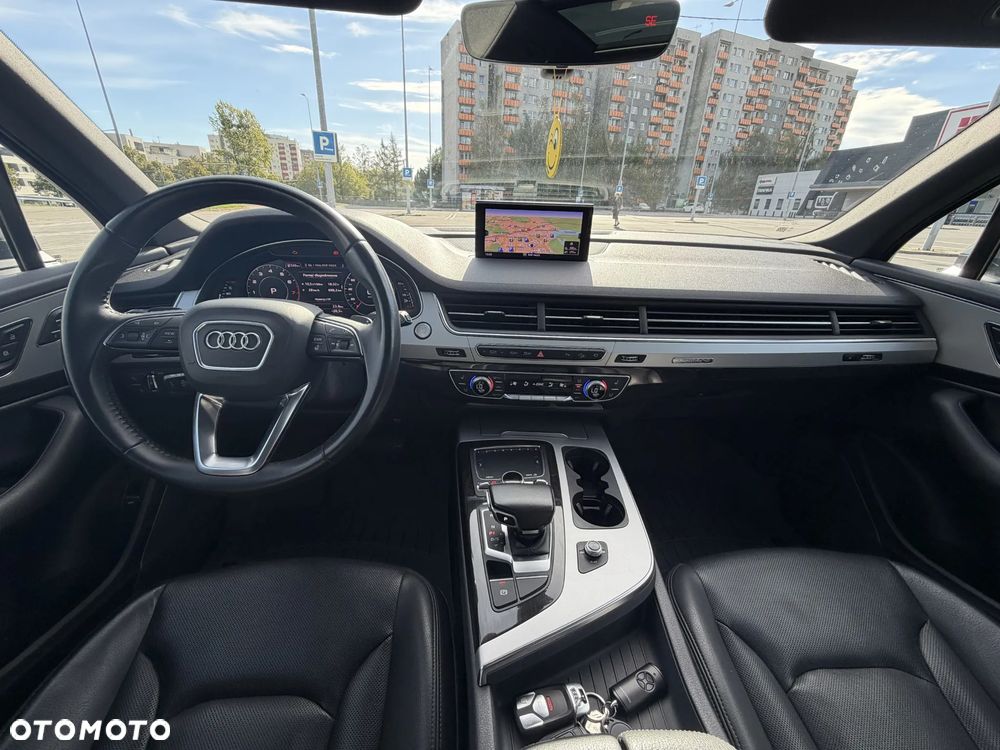 Audi Q7 - 15
