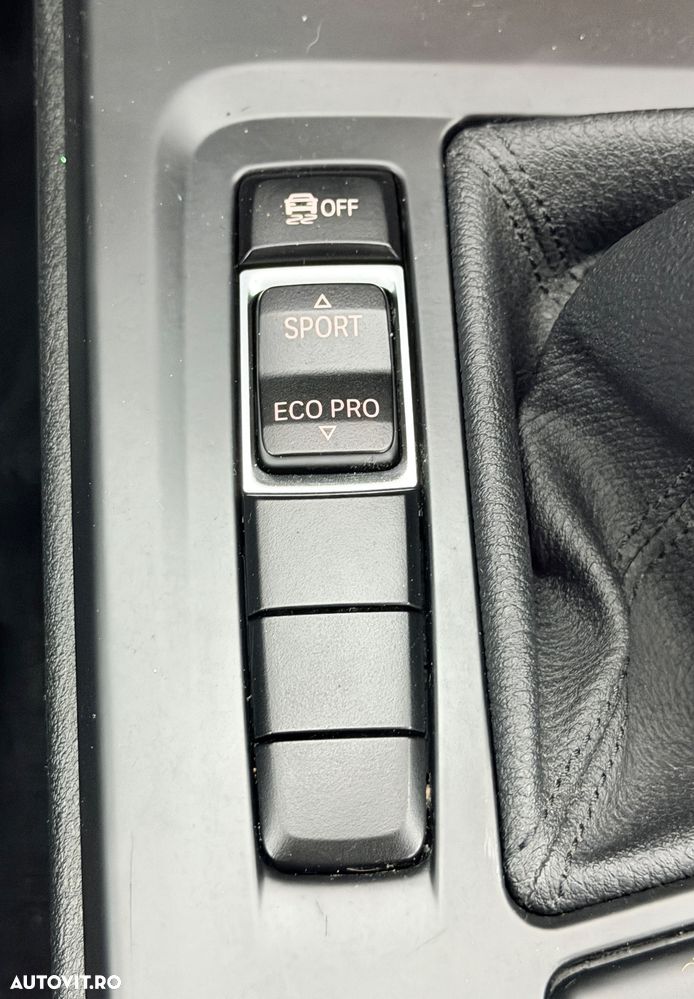 BMW X1 sDrive18d Sport Line - 25