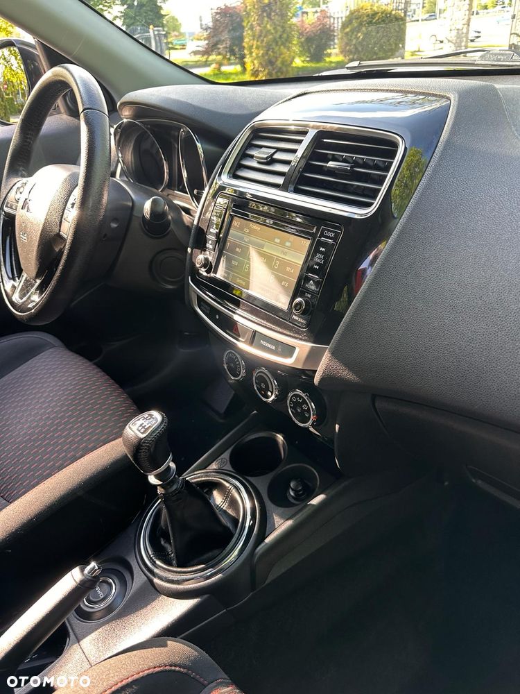 Mitsubishi ASX 1.6 DI-D 4WD Plus - 14