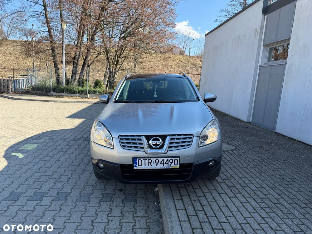 Nissan Qashqai - 1