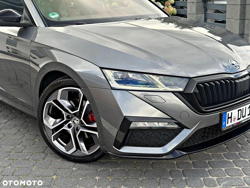 Skoda Octavia 2.0 TDI RS DSG - 4