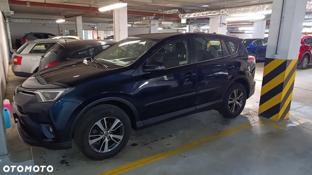 Toyota RAV4 2.0 D-4D Premium 4x2 - 10