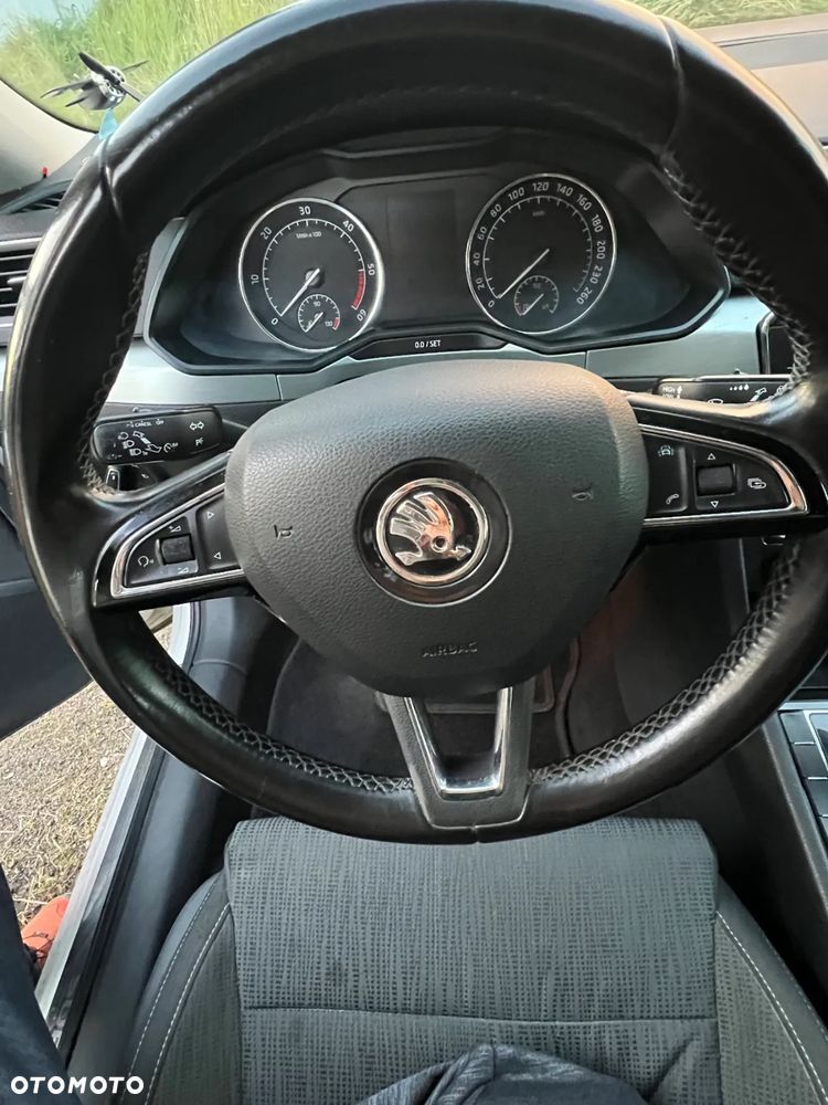 Skoda Superb - 14