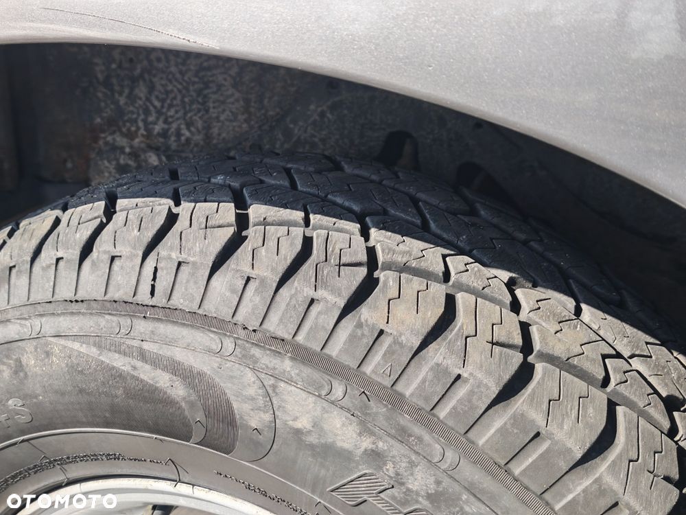 Hyundai Terracan - 8