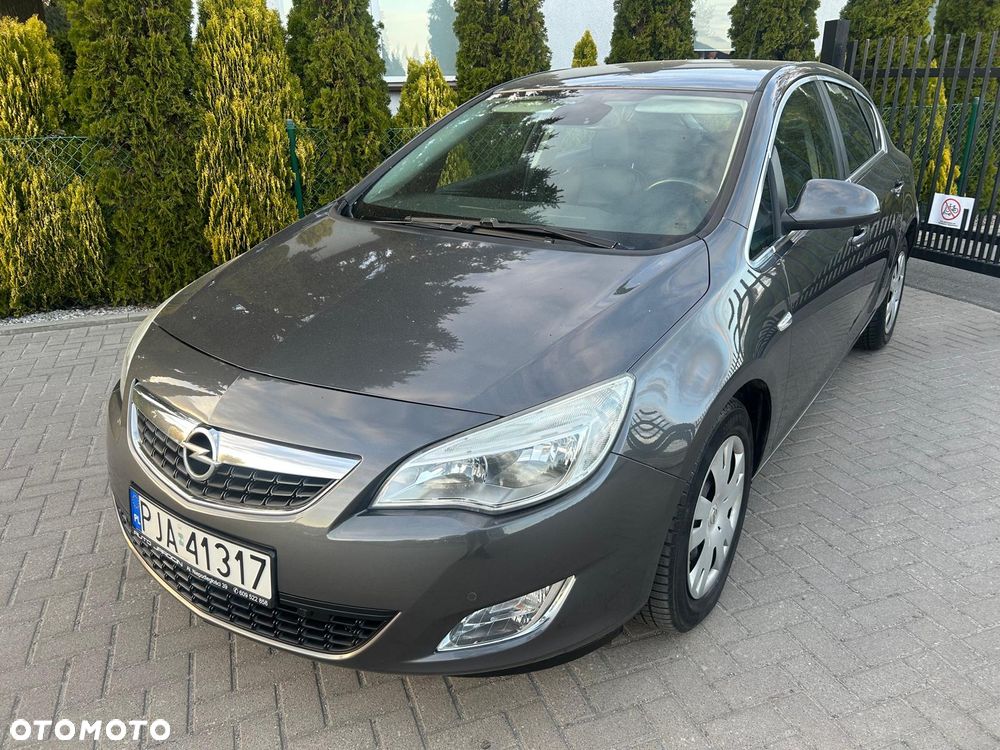 Opel Astra 1.6 Cosmo - 6
