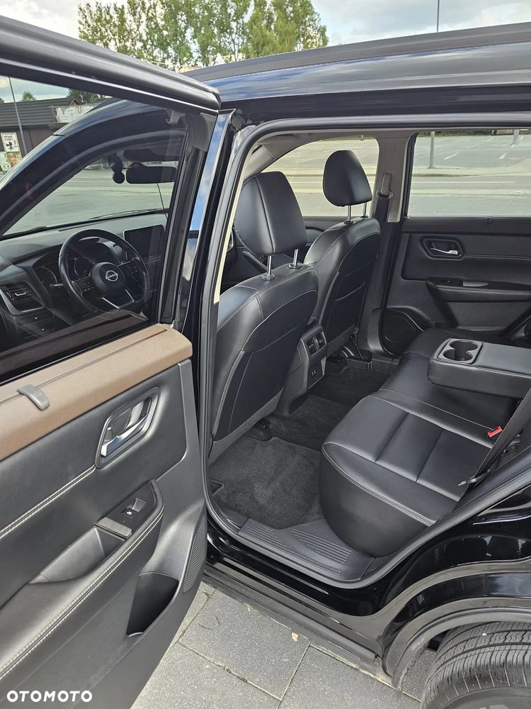 Nissan Rogue - 14
