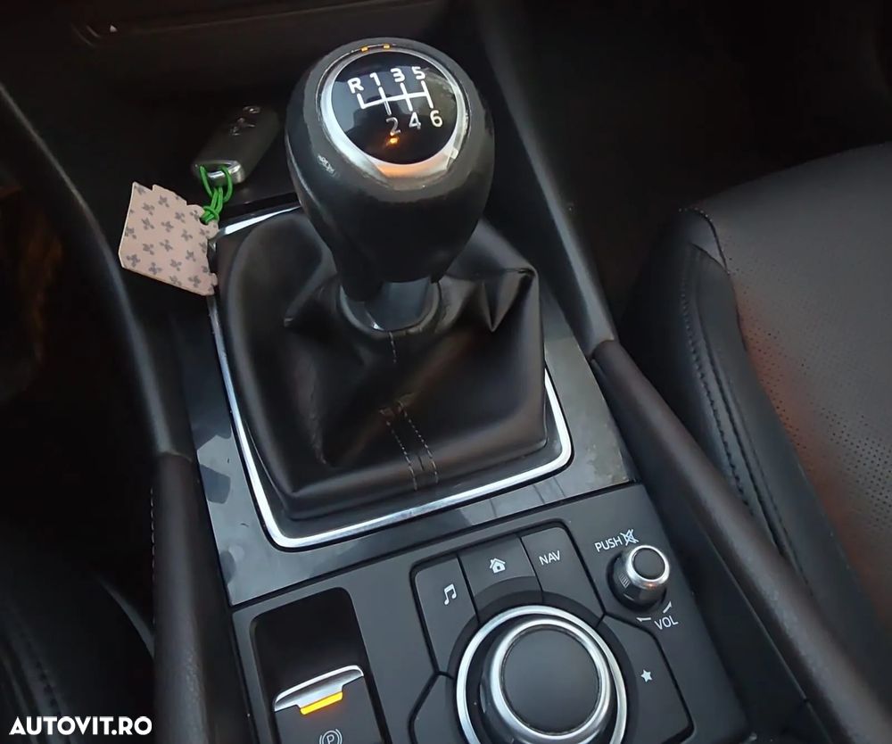 Mazda 3 SKYACTIV-D 150 Exclusive-Line - 25