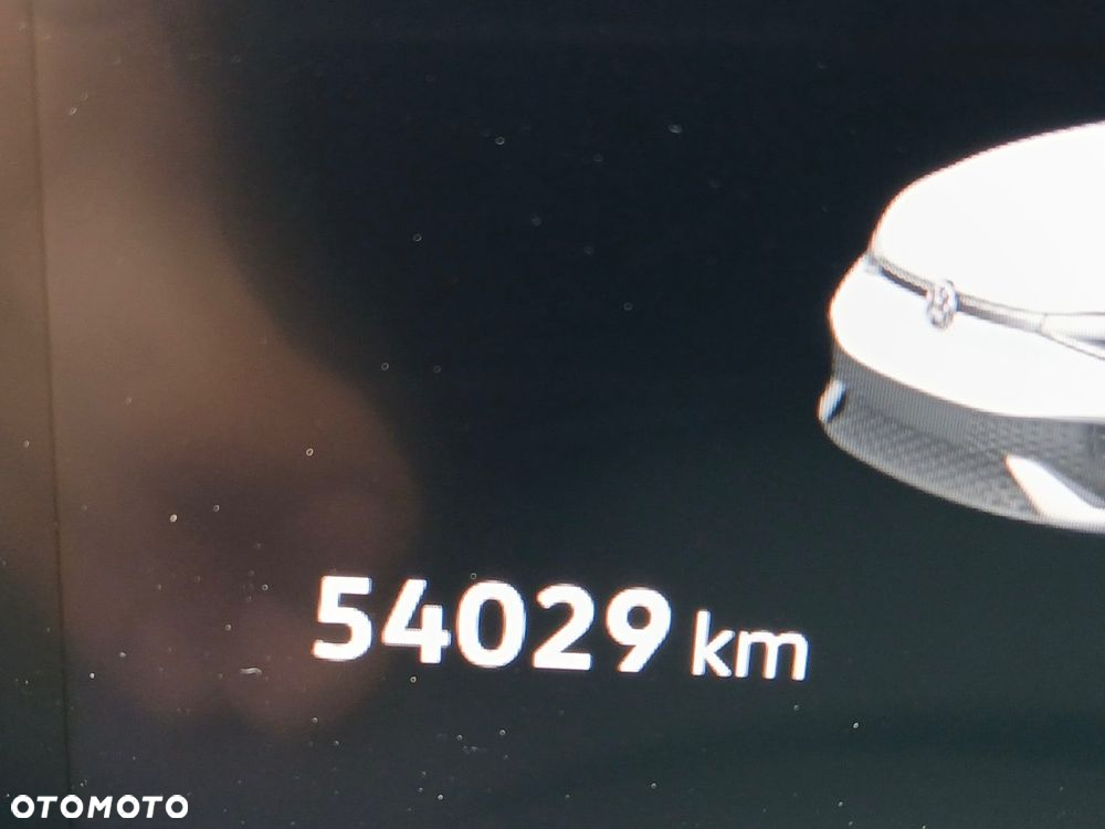 Volkswagen ID.5 77kWh Pro Performance - 8