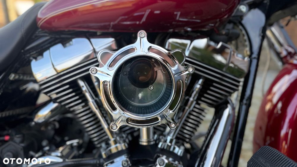 Harley-Davidson Touring Road King - 26