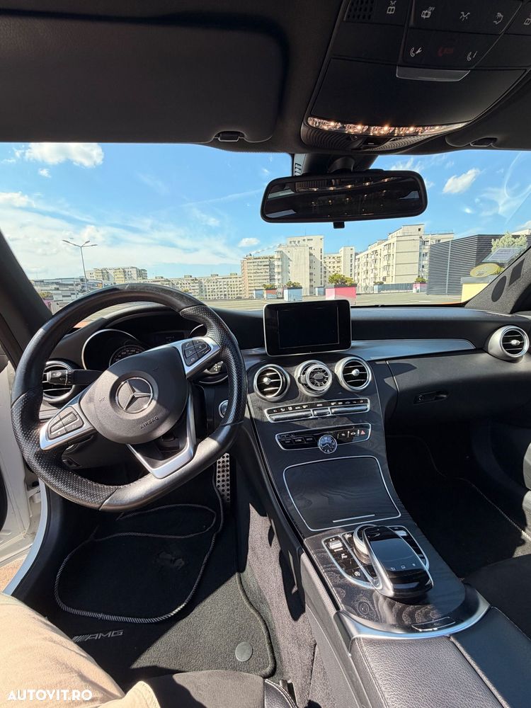 Mercedes-Benz C 220 d 4MATIC 9G-TRONIC AMG Line - 4