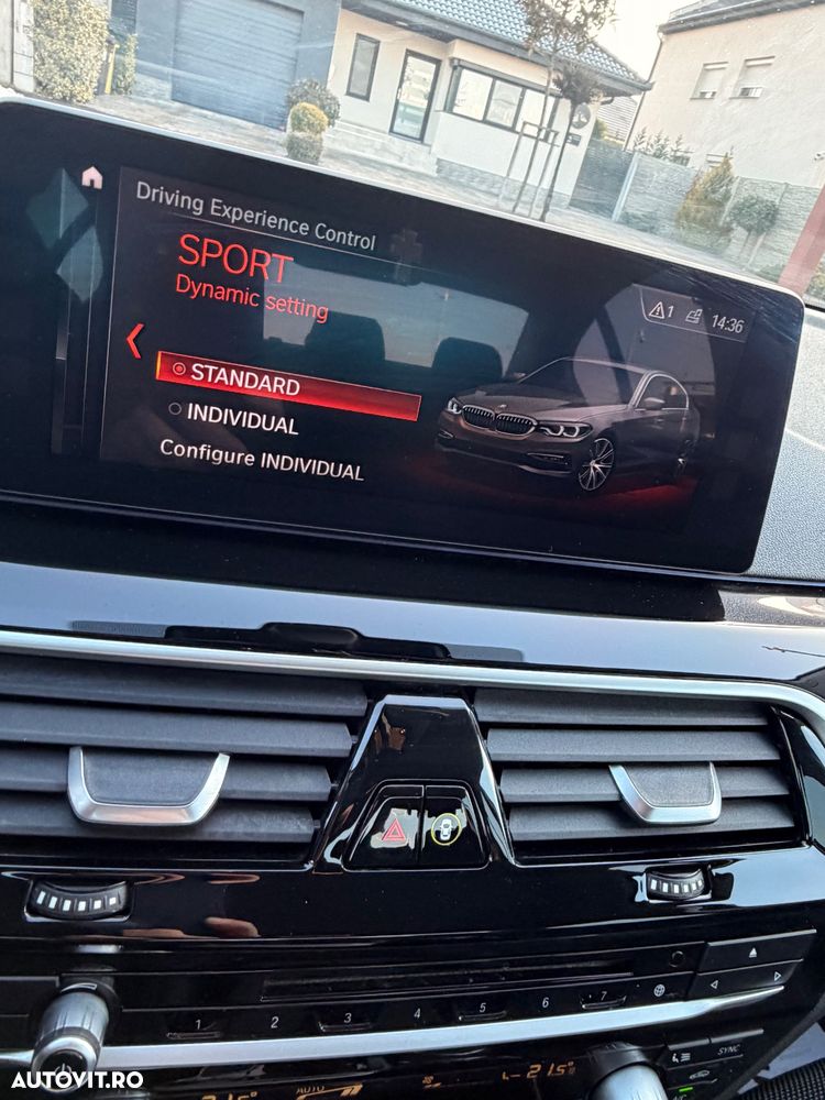 BMW Seria 5 520d Aut. Sport Line - 24