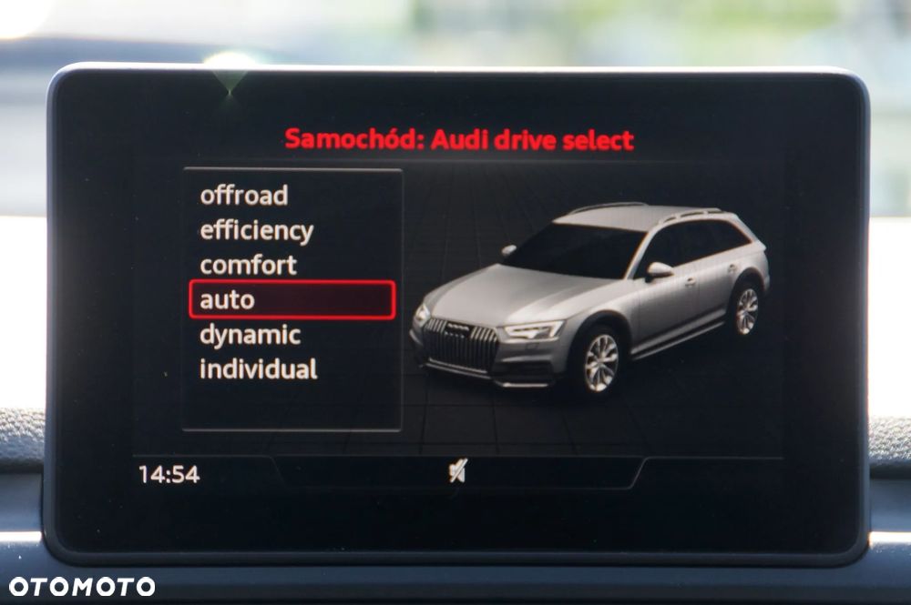 Audi A4 Allroad 2.0 TDI Quattro S tronic - 15