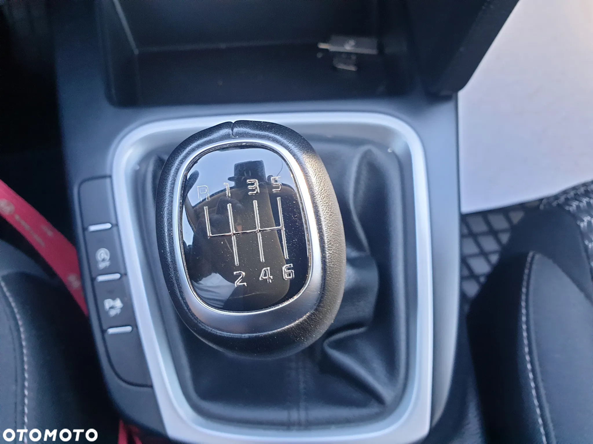 Kia XCeed 1.5 T-GDI M - 19