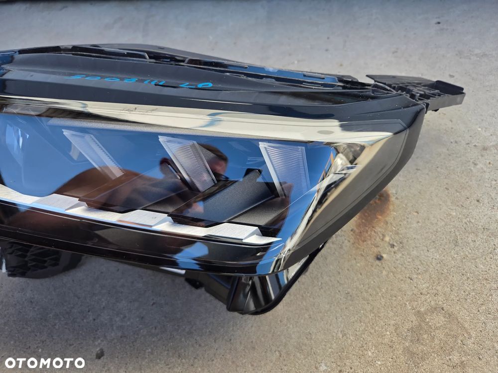 Lampa przednia lewa FULL LED  Peugeot 3008 III - 4
