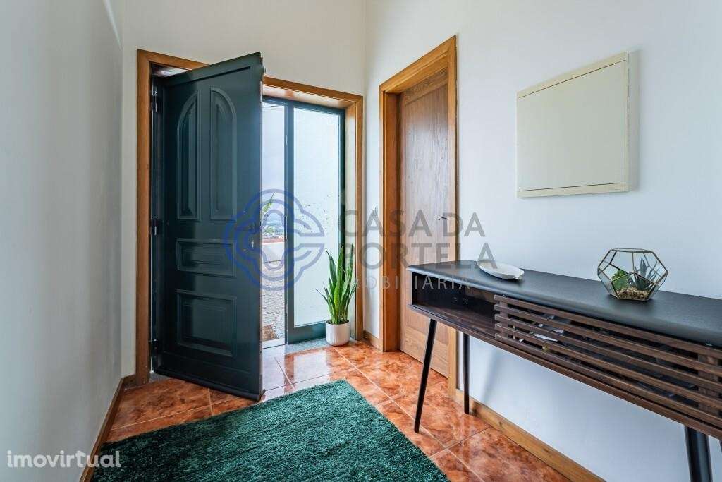 Moradia T3 com 500m2 de terreno em Santo Tirso – Espaço, Luz Natural e - Grande imagem: 4/28