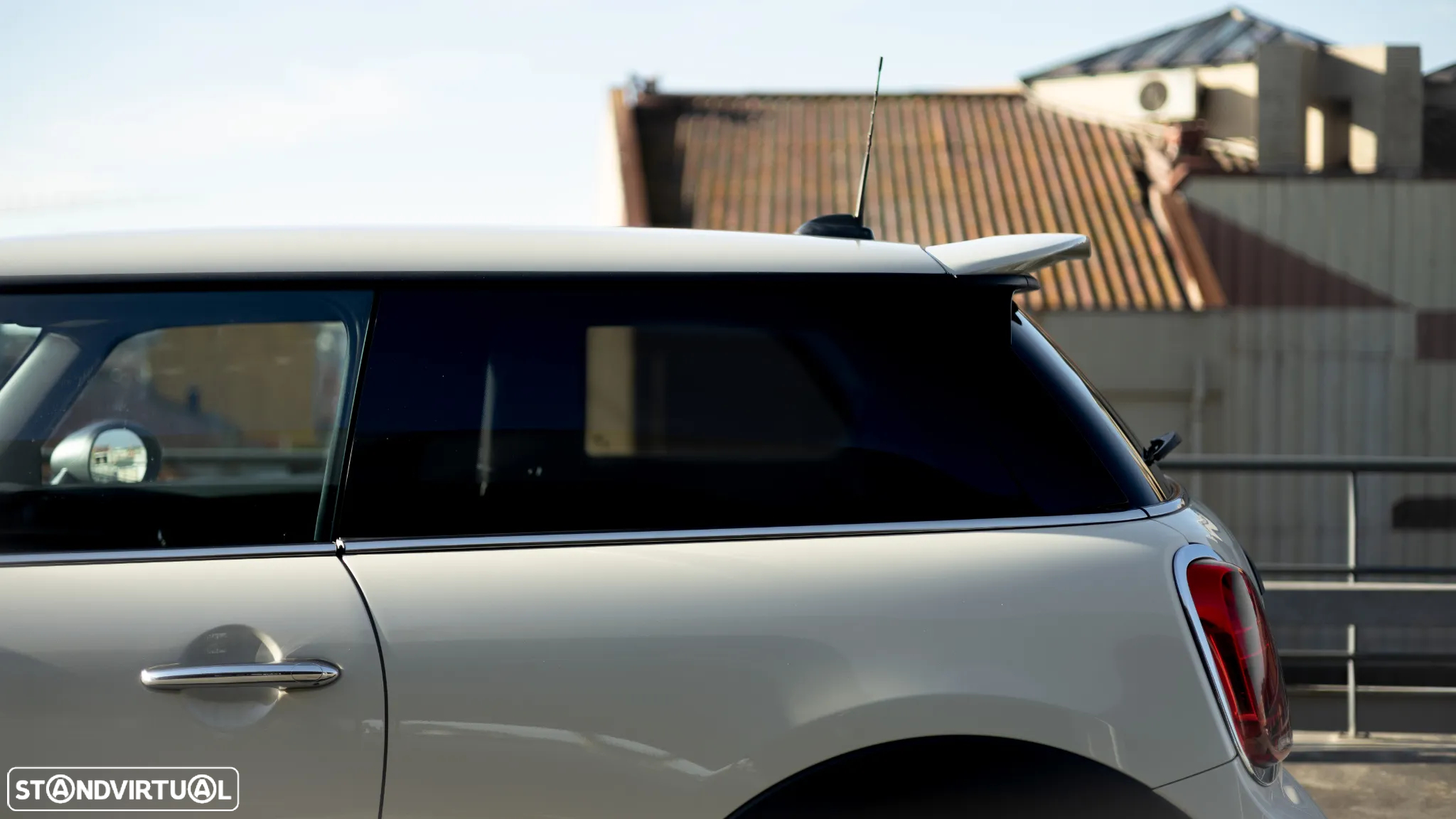 MINI 3 Portas One JCW - 10