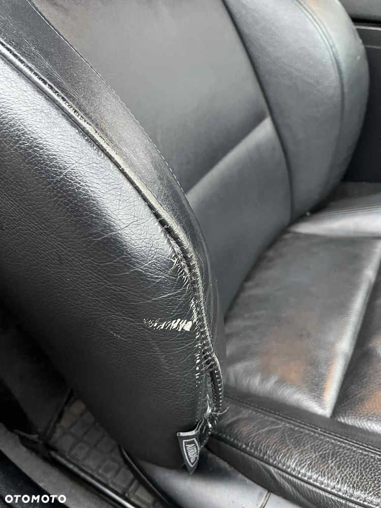 BMW Seria 3 325d - 19