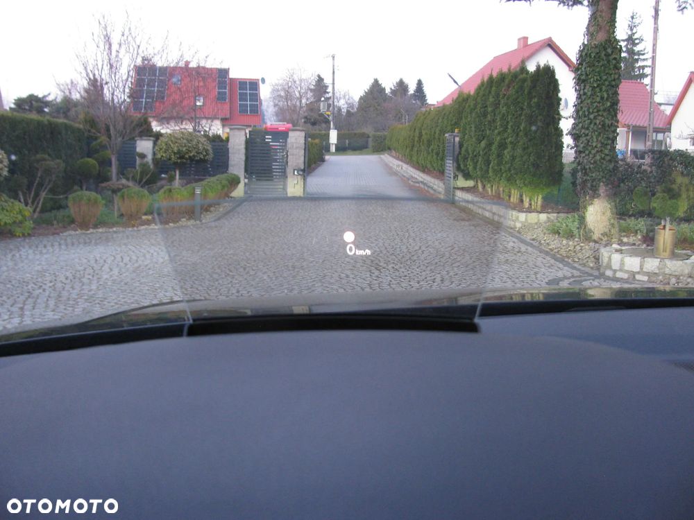 Volkswagen Tiguan 2.0 TDI SCR 4MotION DSG R-Line - 22