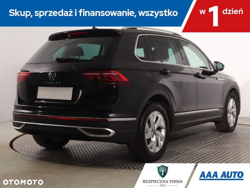 Volkswagen Tiguan - 7