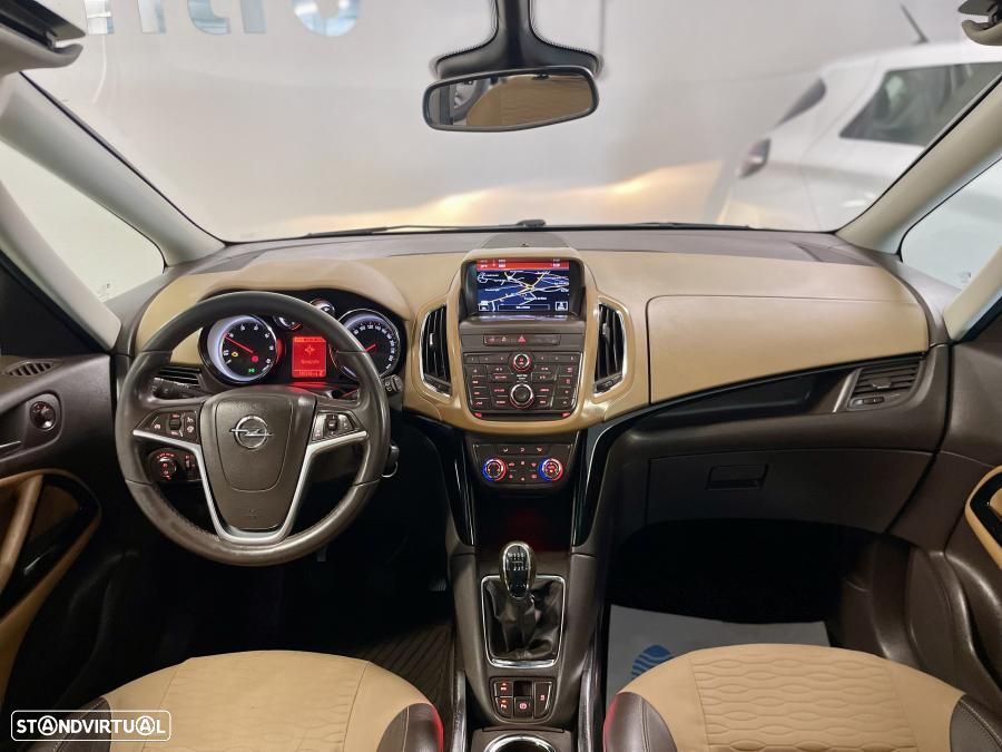 Opel Zafira 1.6 CDTi Cosmo - 26