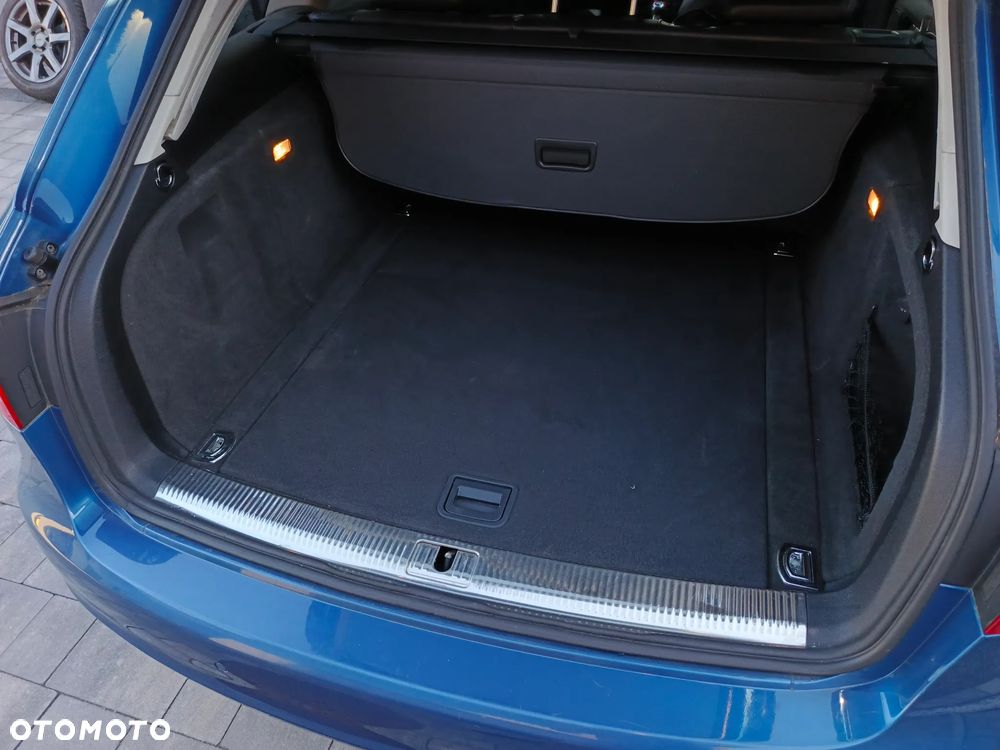 Audi A4 Avant 2.0 TDI DPF quattro S line Sportpaket (plus) - 21