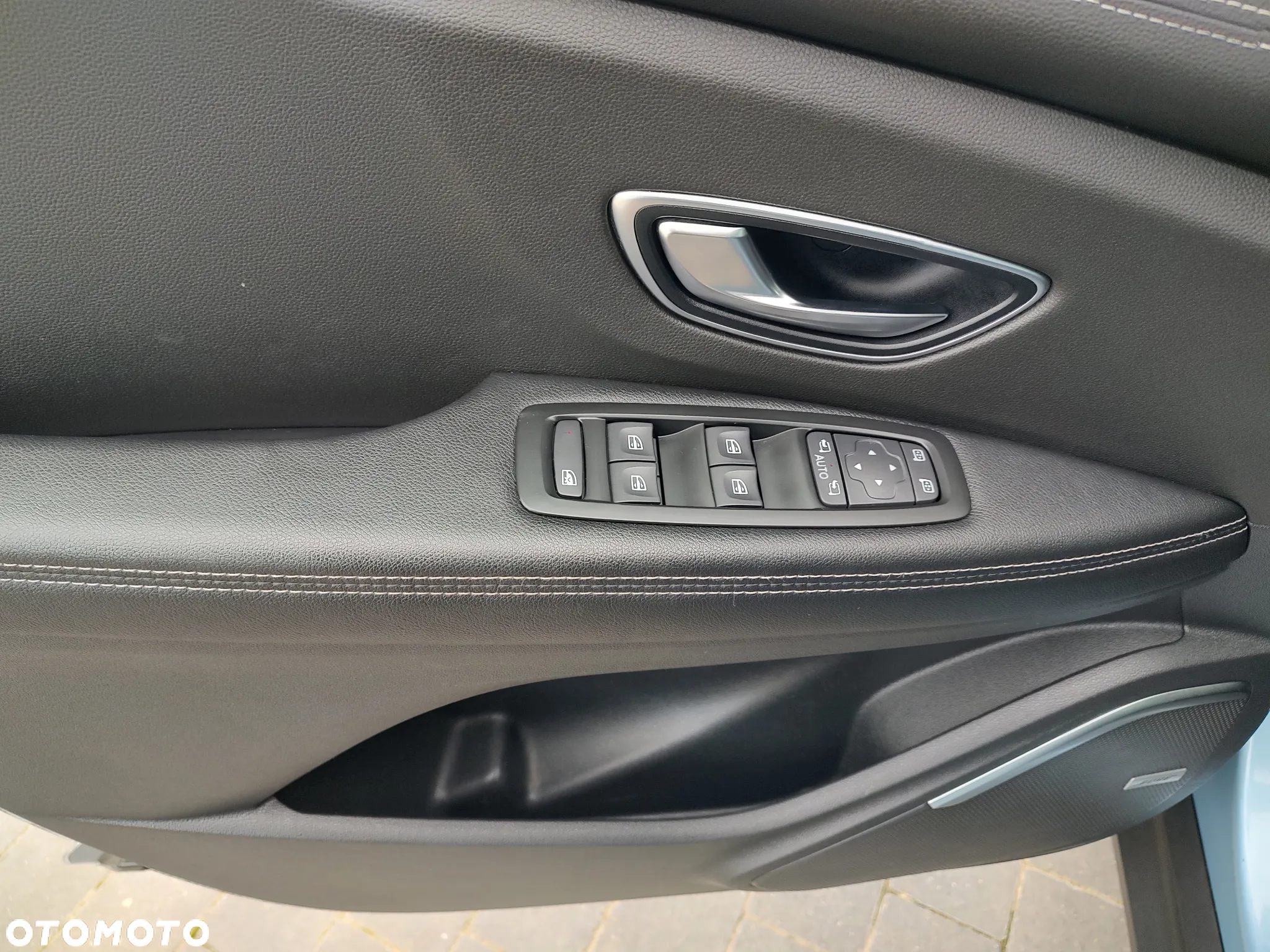 Renault Grand Scenic Gr 1.7 Blue dCi Zen - 24