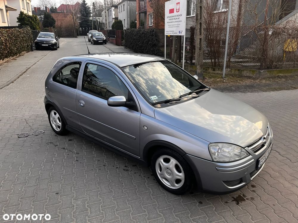 Opel Corsa 1.0 12V Enjoy - 11