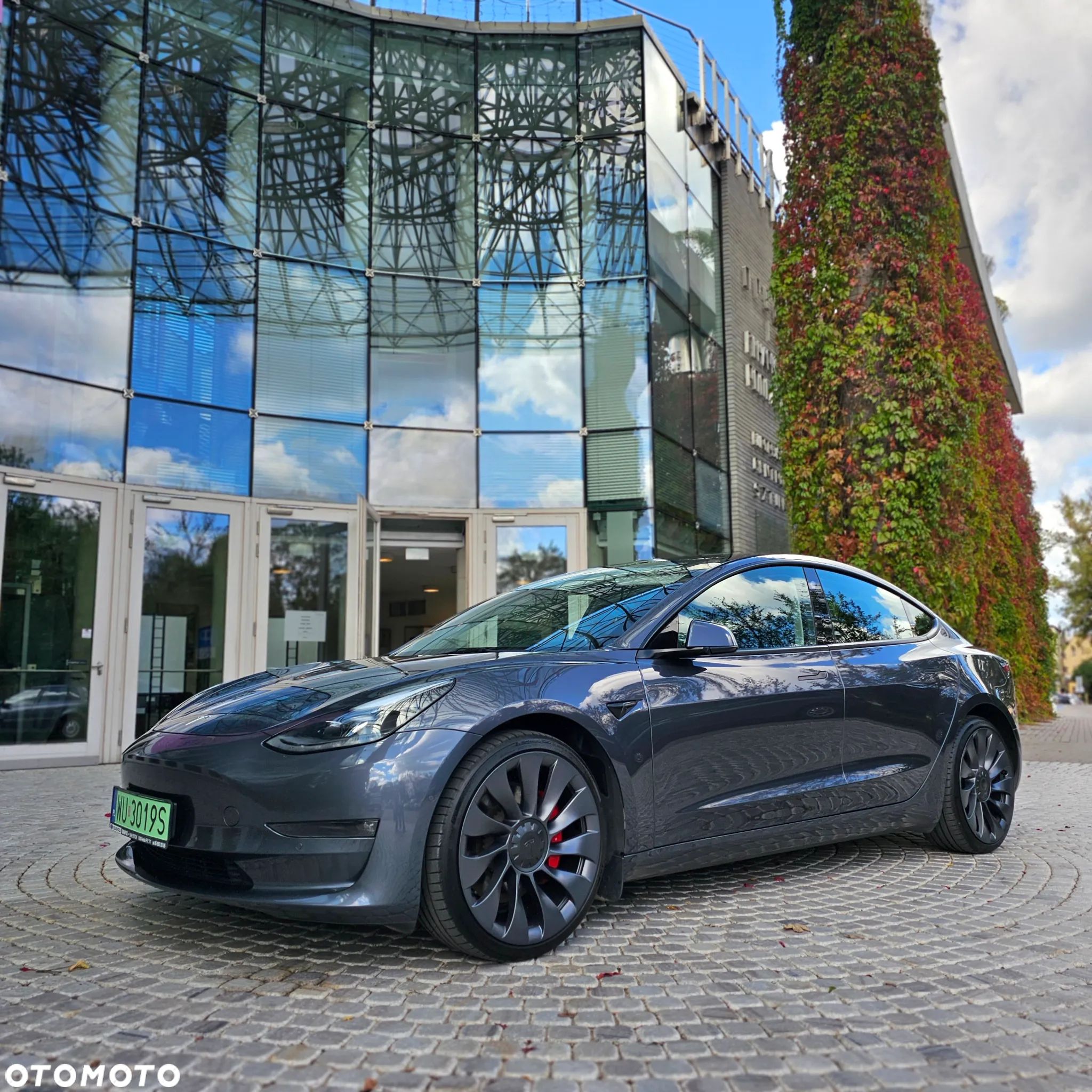 Tesla Model 3 Performance AWD - 1