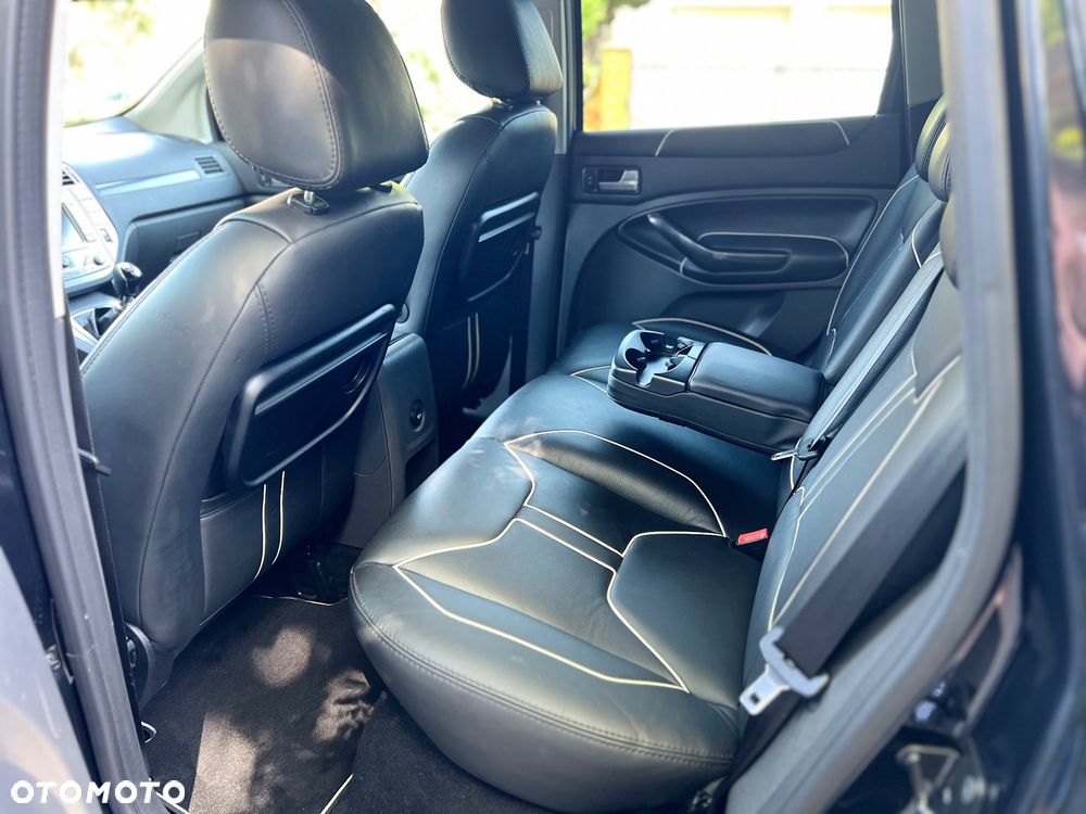 Ford Kuga 2.0 TDCi 4x4 Individual - 26