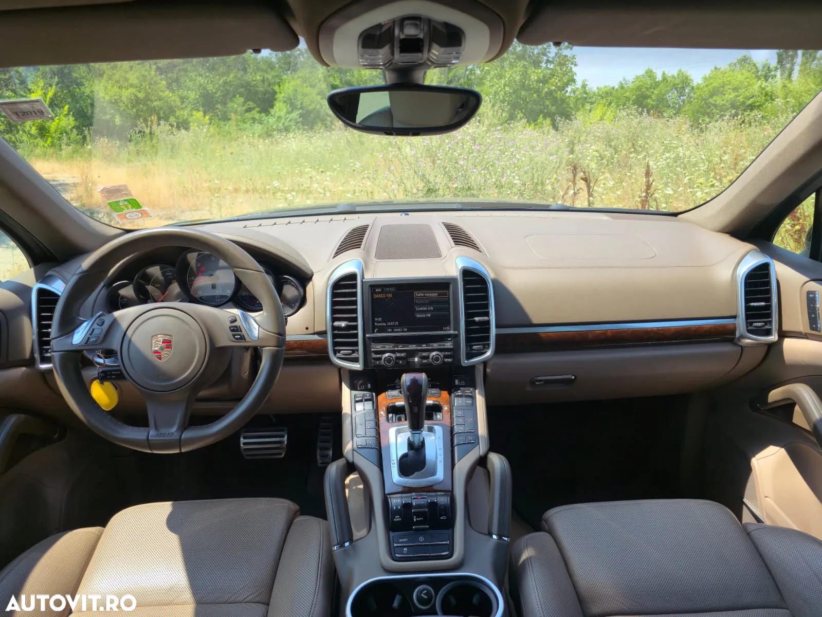 Porsche Cayenne 4.2 L S - 4