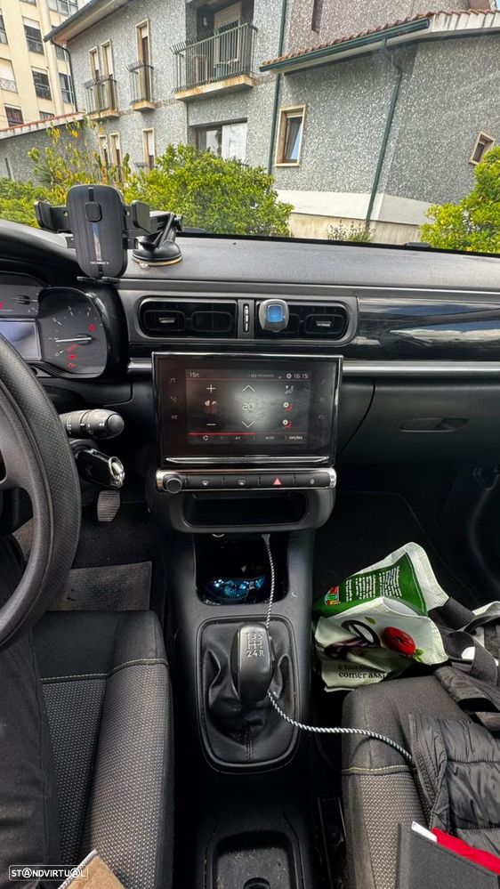 Citroën C3 1.2 PureTech Shine - 16