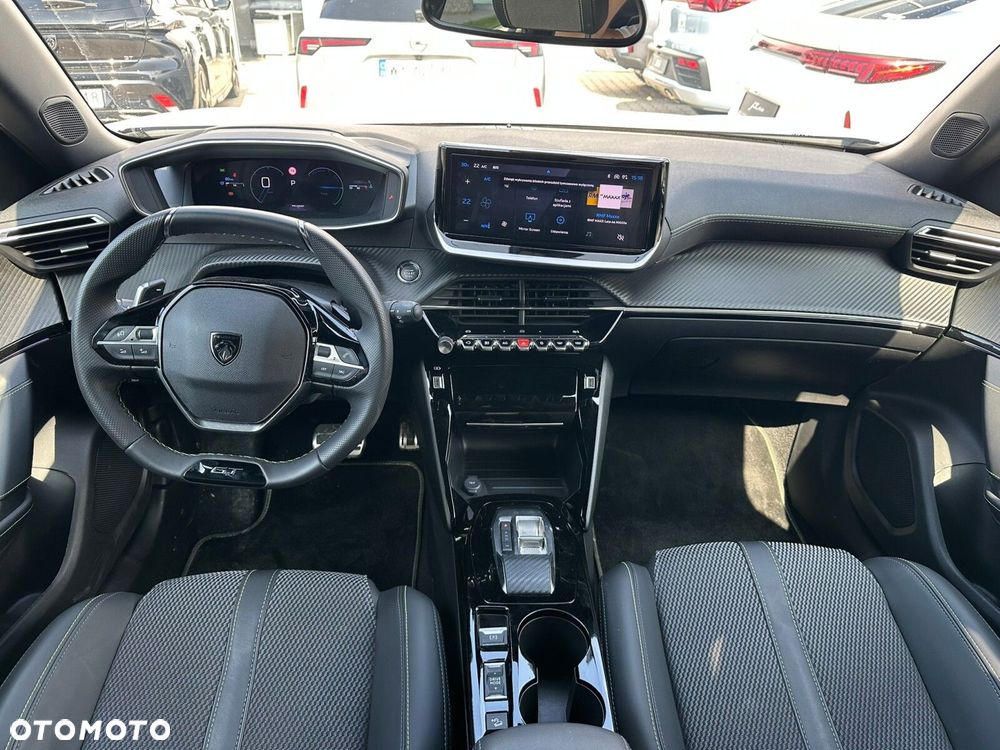 Peugeot 2008 PureTech mHEV Active e-DCS6 - 9