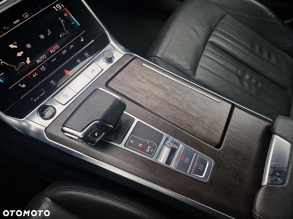 Audi A6 Avant - 27