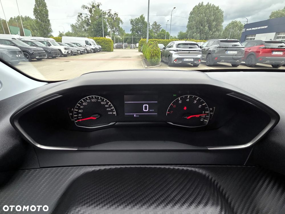 Peugeot 208 1.2 T Edition S&S - 21