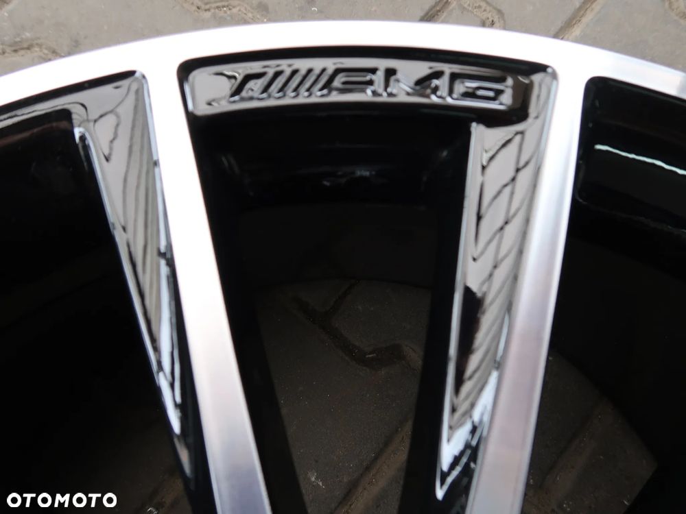 W1 Felga Mercedes GLC A2534012700 9,5x20et22 - 4