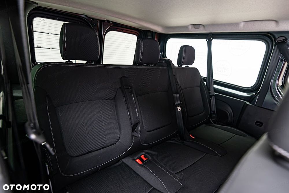 Renault Trafic - 18