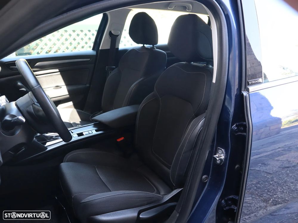 Renault Mégane Sport Tourer 1.6 E-Tech Plug-In Hybrid Equilibre - 33