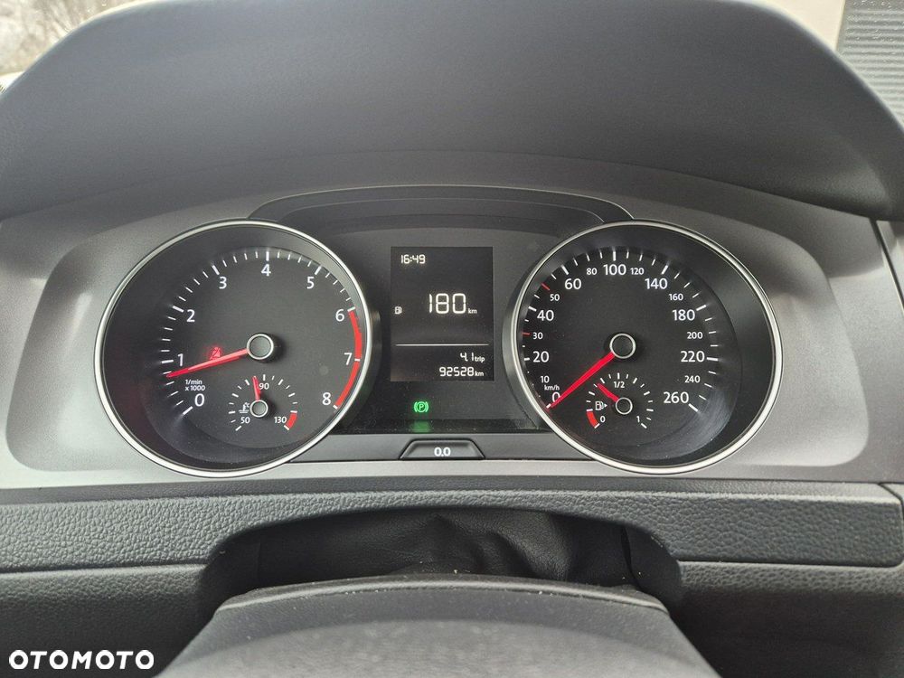 Volkswagen Golf Variant - 8