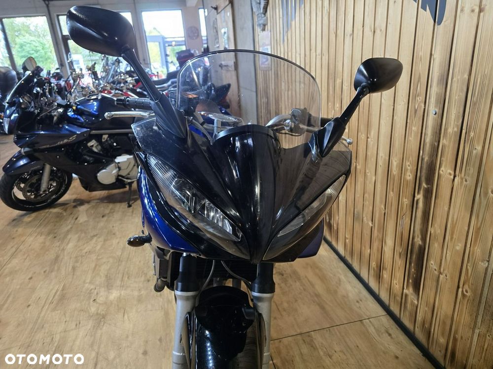 Yamaha FZ - 9