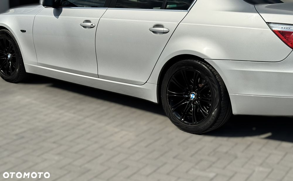 BMW Seria 5 520d Edition Exclusive - 20