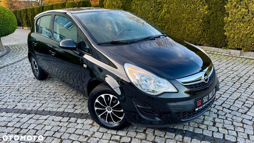 Opel Corsa - 1