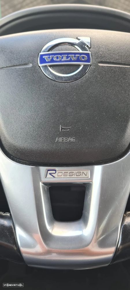 Volvo XC 60 2.0 D3 R-Design - 5