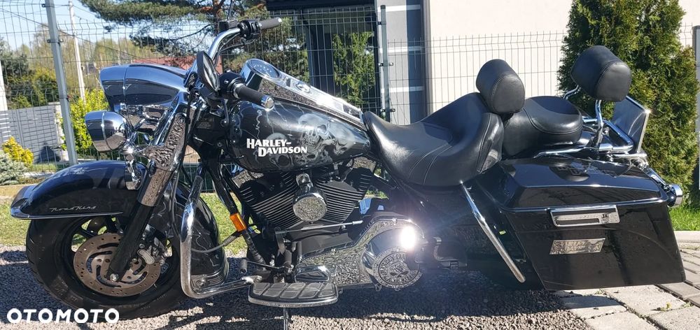 Harley-Davidson Touring Road King - 13