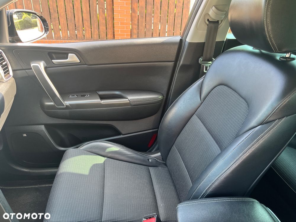 Kia Sportage 1.6 GDI L Business Line Plus 2WD - 7