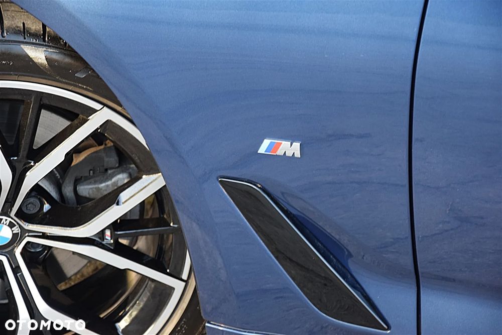 BMW Seria 5 520d MHEV - 14