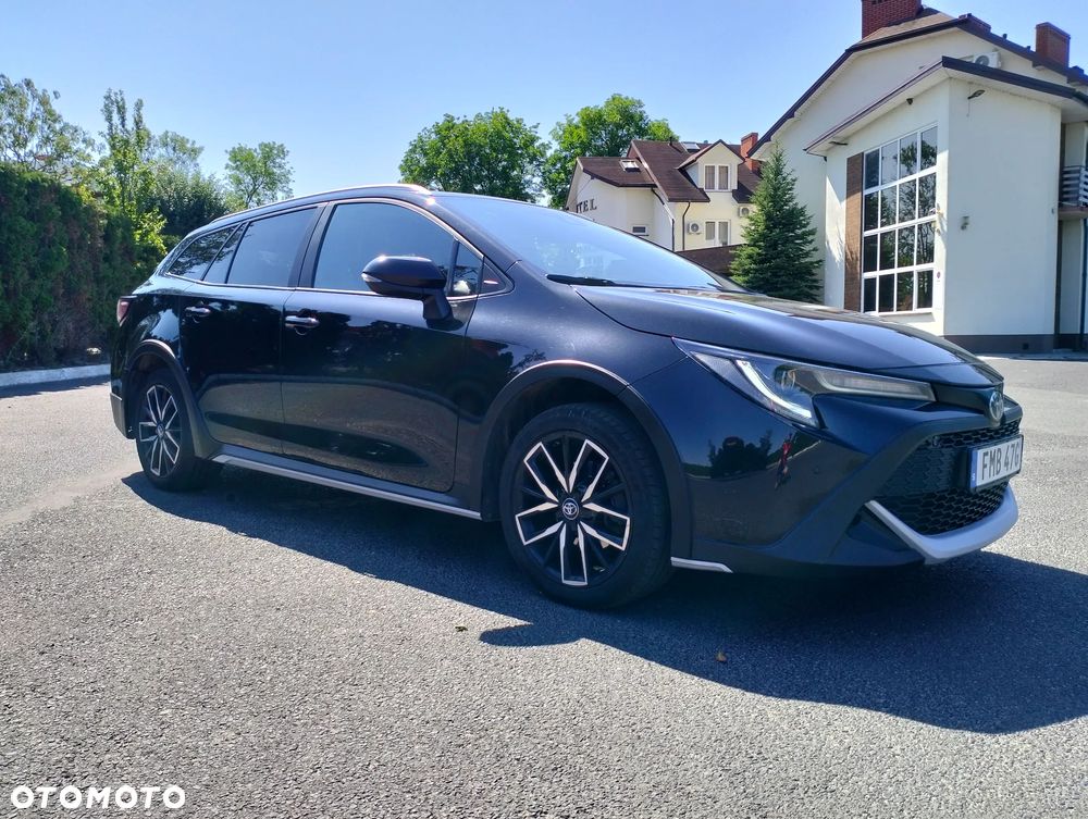 Toyota Corolla 1.8 Hybrid Touring Sports Trek - 2