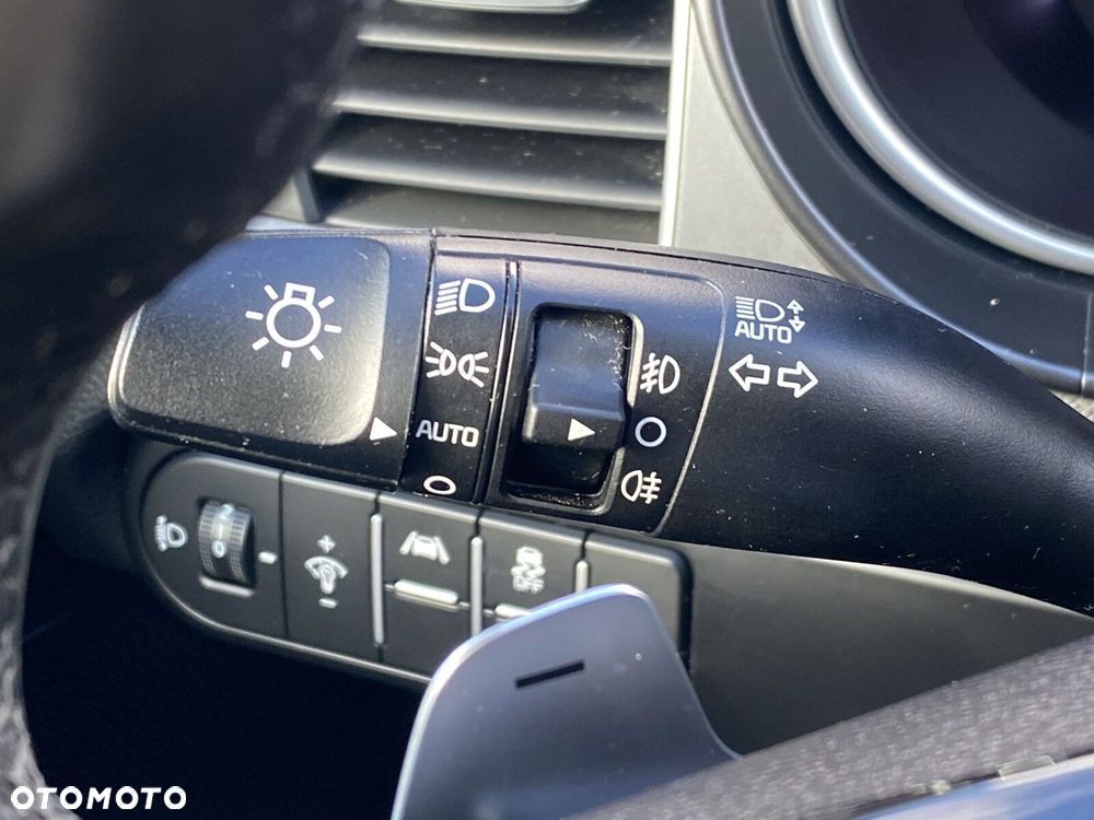 Kia XCeed - 19